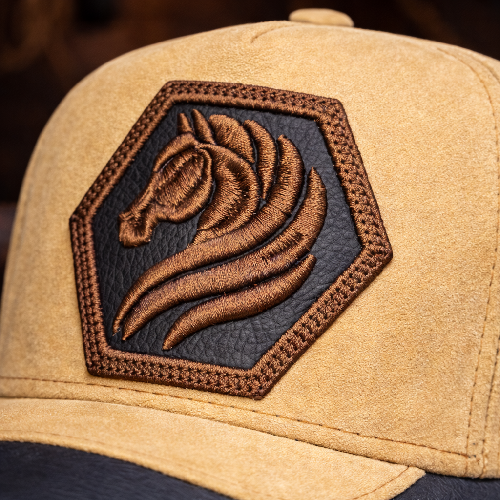 Gorra Lucero Beige Gamuza