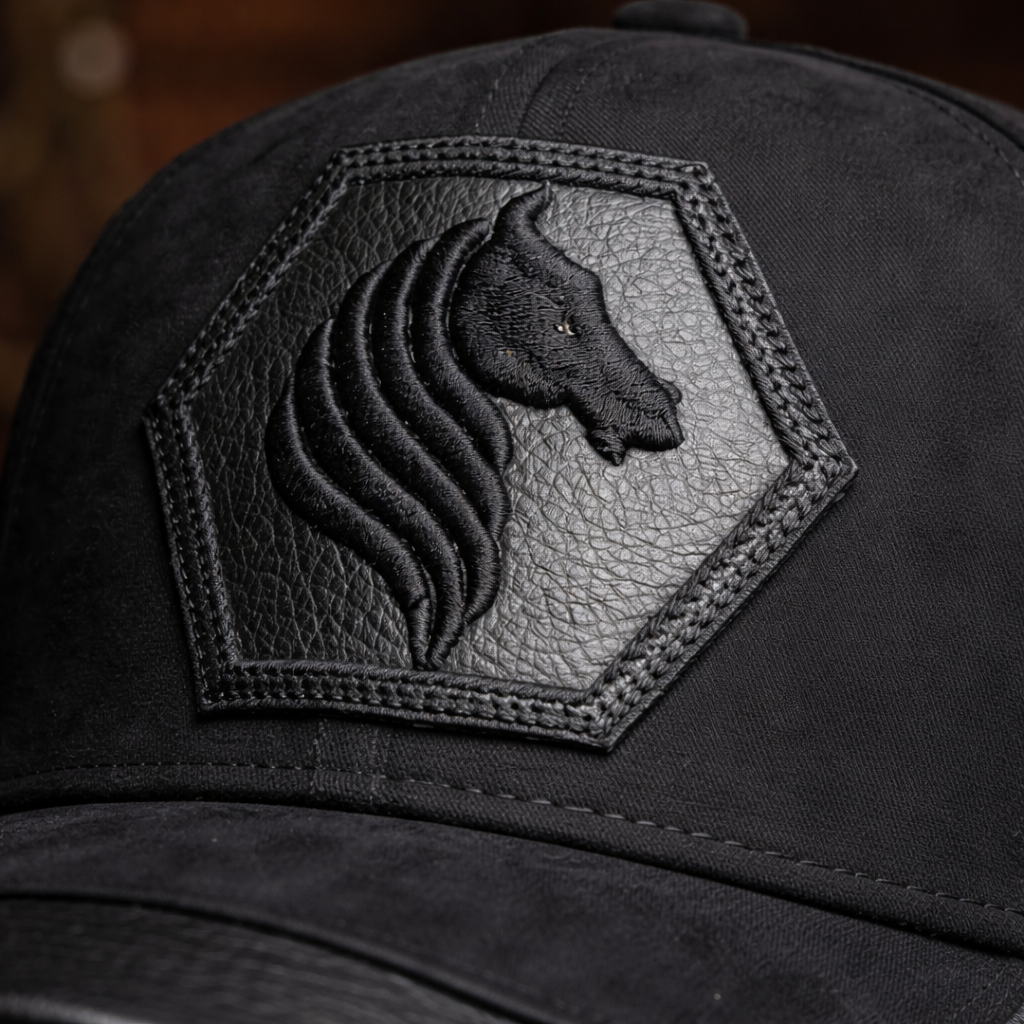 Gorra Trueno Gamuza